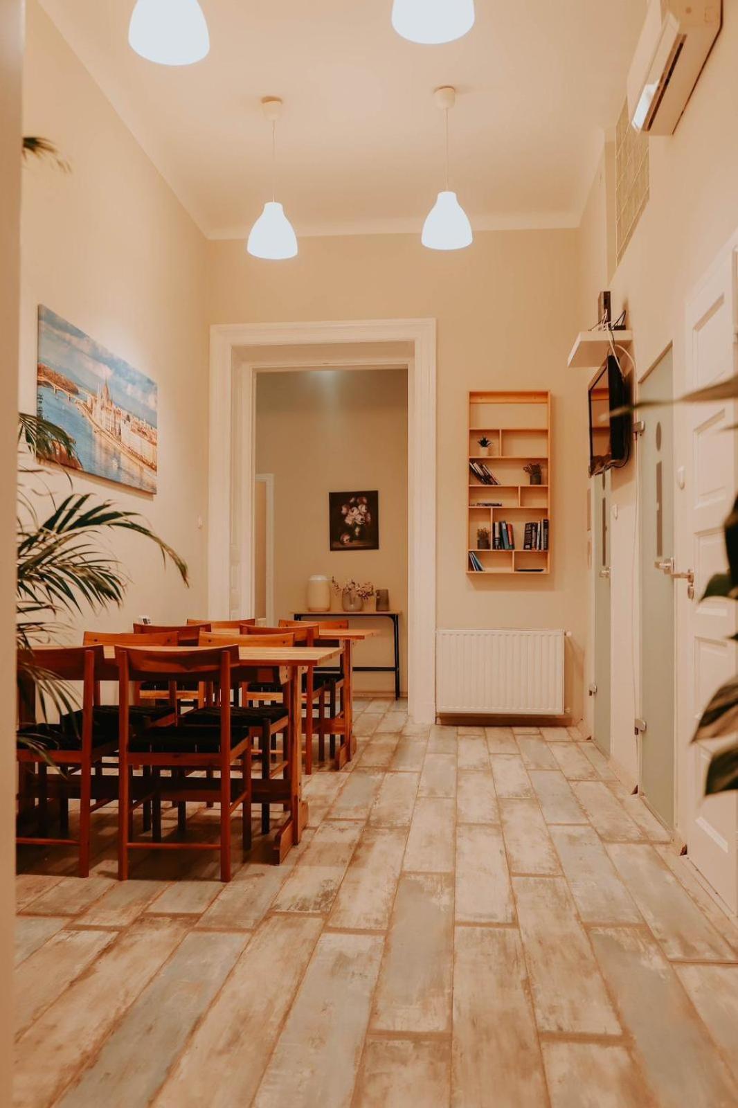 Rooms For Rent In Centre Budapest Exterior photo