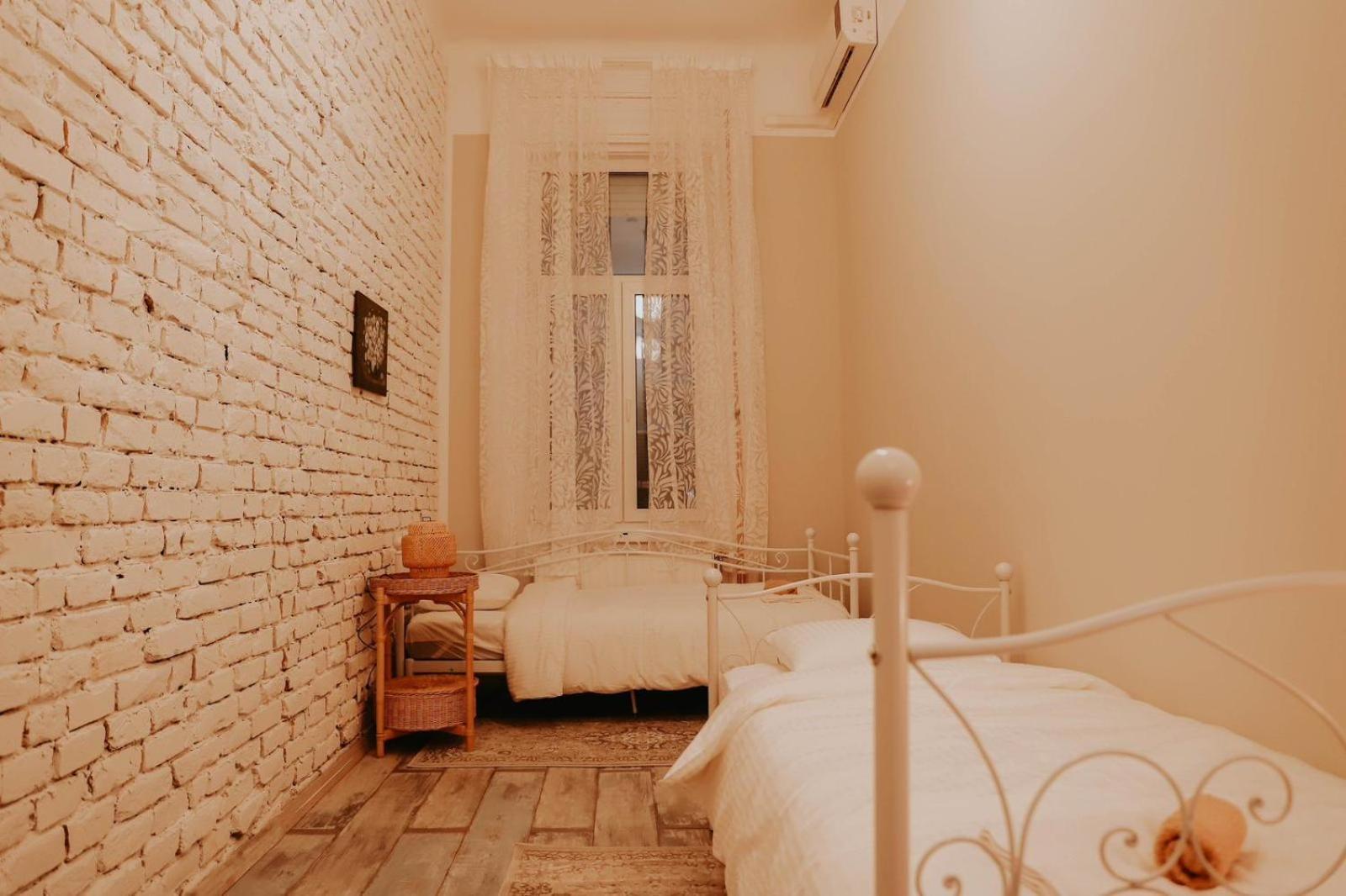 Rooms For Rent In Centre Budapest Exterior photo